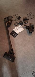 Miele Triflex HX1 Pro Steelstofzuiger, Witgoed en Apparatuur, Stofzuigers, Ophalen of Verzenden, Gebruikt, Reservoir, Stofzuiger