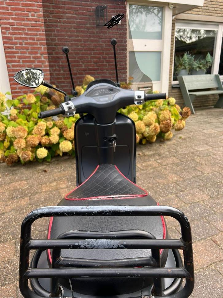 Vespa Sprint 2017 - 16xxx km, Fietsen en Brommers, Scooters | Vespa, Gebruikt, Vespa S, Maximaal 45 km/u, Benzine, Ophalen