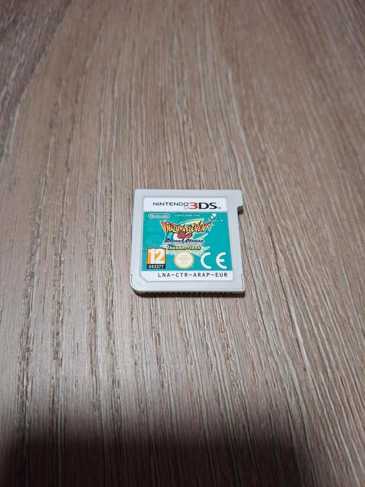 Inazuma Eleven GO Chrono Stones Thunderflash - 3DS, Spelcomputers en Games, Games | Nintendo 2DS en 3DS, Gebruikt, Role Playing Game (Rpg)