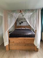 Prachtig steigerhouten hemelbed, Huis en Inrichting, Slaapkamer | Bedden, Ophalen, Tweepersoons, Zo goed als nieuw, 160 cm