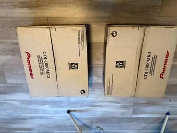 2x Pioneer CDJ-1000MK3  beschikbaar voor biedingen