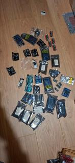 Arduino uno/mini/mega uitverkoop!, Hobby en Vrije tijd, Elektronica-componenten, Ophalen of Verzenden, Zo goed als nieuw