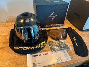 Scorpion ExoTech Carbon maat S + zwart en chrome vizier beschikbaar voor biedingen