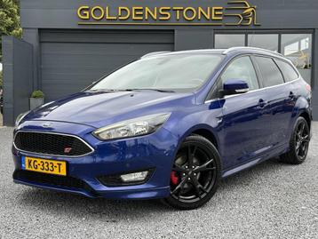 Ford Focus Wagon 1.0 ST-Line Navi,Clima,Camera,Cruise,PDC V+ beschikbaar voor biedingen