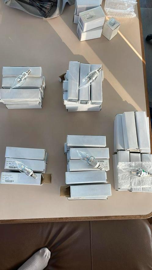 Restpartij ledlampen kaars diverse wattage E14, Huis en Inrichting, Lampen | Losse lampen, Nieuw, Led-lamp, Minder dan 30 watt