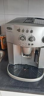 delonghi magnifica esam 4200 volautomaat, Ophalen of Verzenden, Gebruikt, Espresso apparaat, Stoompijpje
