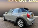 Mini Mini 1.5 Cooper Essential, Gebruikt, Bedrijf, Parkeersensor, 3 cilinders