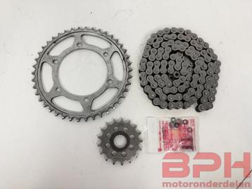 Kettingset Suzuki GSX-R 1000 K9 L0 L1 L2 L3 L4 L5 L6 2009 t/ beschikbaar voor biedingen