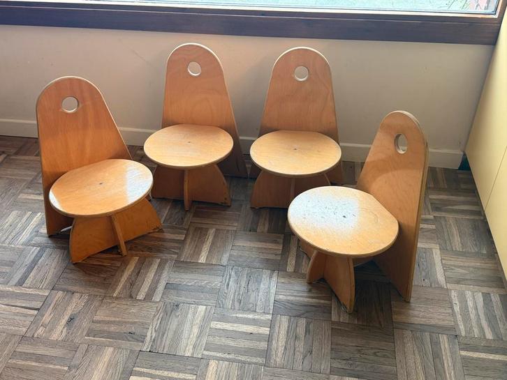 ADO Apollo Vintage Kinderstoeltjes - Set van 4, Kinderen en Baby's, Kinderkamer | Tafels en Stoelen, Gebruikt, Stoel(en), Ophalen