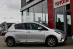Toyota Yaris 1.5 Hybrid Executive Automaat 100pk | Navigatie, 12 maanden, Gebruikt, 4 cilinders, Leder en Stof