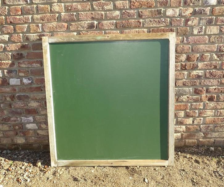 origineel krijtbord uit een school in belgie schoolbord, Antiek en Kunst, Curiosa en Brocante, Ophalen