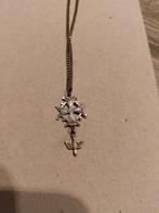 Huguenoten kruis aan ketting, Ophalen of Verzenden, Overige materialen, Ketting