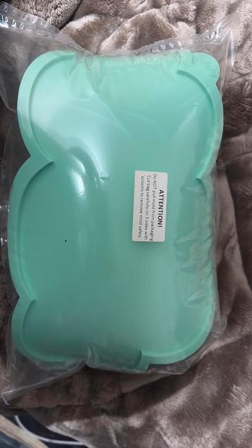 Epoxy mal wolk beschikbaar voor biedingen