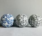 Tapijtballen keramiek carpet balls zwart-wit blauw-wit deco, Ophalen of Verzenden