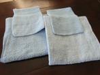handdoek 100 x 50 Nieuw 2 stuks blauw en2 washandjes, Ophalen of Verzenden, Nieuw, Blauw, Handdoek