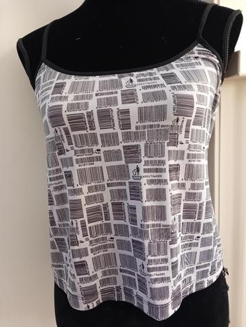 top,maat M, 38/40,streepjescode,wit,zwart beschikbaar voor biedingen
