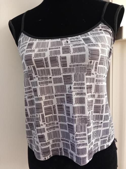 top,maat M, 38/40,streepjescode,wit,zwart, Kleding | Dames, Tops, Zo goed als nieuw, Maat 38/40 (M), Wit, Zonder mouw, Verzenden