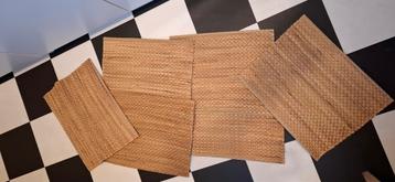6 rieten placemats nieuw beschikbaar voor biedingen