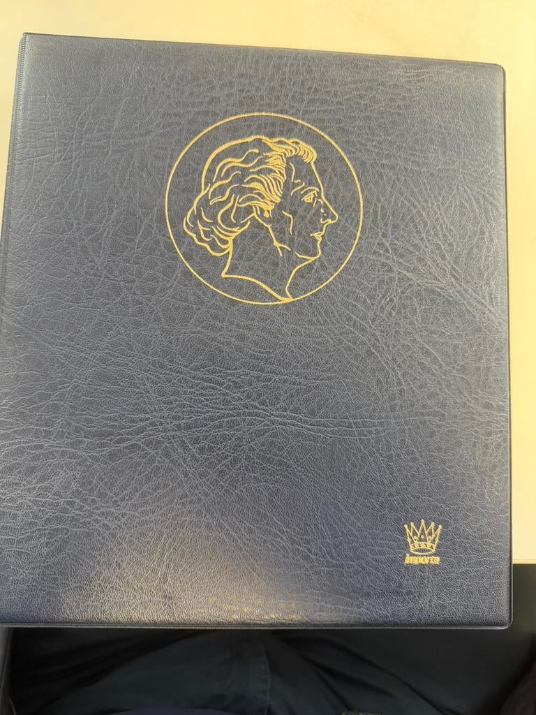 Juliana album uit 2 delen, incl. zilveren munten, Ophalen, Verzamelalbum