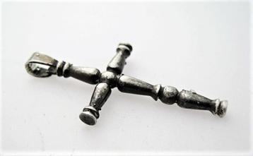 Vintage kruisje, hangertje (7234-118) beschikbaar voor biedingen