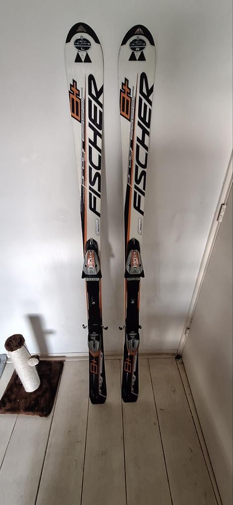 Ski fischer progressor 8+ skies. goede carve skies, 160 tot 180 cm, Ophalen of Verzenden, Carve, Ski's