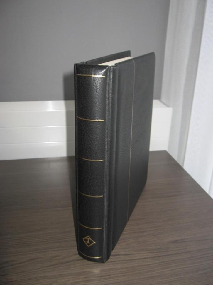 Leuchtturm album BRD 1991 t/m 2002. Met zegels., Postzegels en Munten, Postzegels | Volle albums en Verzamelingen, Buitenland