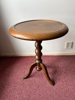 Mooie eiken bijzettafel; mooie gedraaide poot, Antiek en Kunst, Ophalen