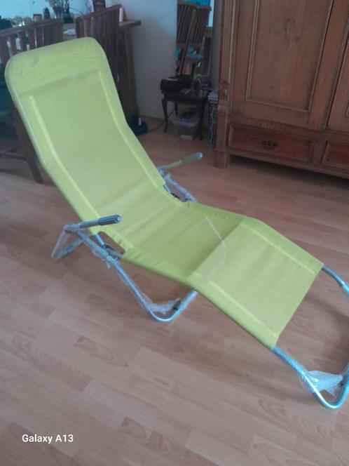 Ligbed (kantelbaar), Tuin en Terras, Ligbedden, Nieuw, Metaal, Ophalen