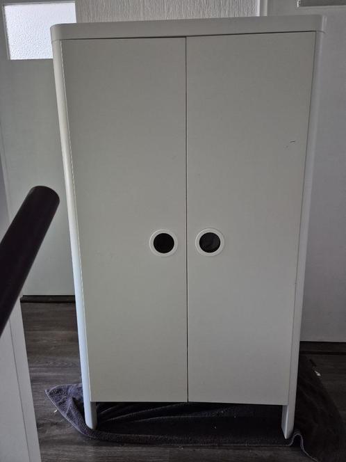 Witte kinderkledingkast, Kinderen en Baby's, Kinderkamer | Commodes en Kasten, Gebruikt, Kast, 105 cm of meer, 75 tot 100 cm, 50 tot 70 cm