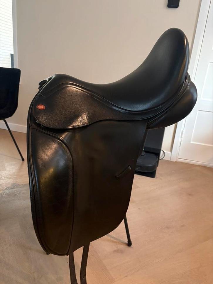 Kent en masters zadel, Dieren en Toebehoren, Paarden en Pony's | Zadels, Zo goed als nieuw, Dressuur, Ophalen of Verzenden