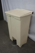 Rubbermaid pedaalemmer afvalbak kunststof prullenbak, Kunststof, Gebruikt, Met pedaal, 40 liter of meer