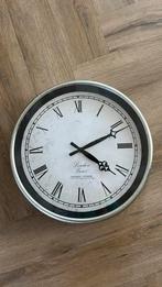Crown Clock / 35cm, Ophalen of Verzenden, Zo goed als nieuw, Analoog, Wandklok