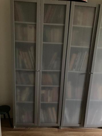 Ikea Billy boekenkast met deuren. 3 stuks beschikbaar voor biedingen