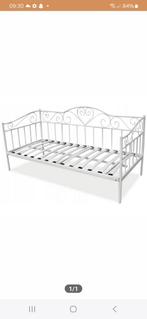 Te koop: mooi, wit meidenbed / bedbank 90x200, Huis en Inrichting, Slaapkamer | Bedden, 90 cm, Eenpersoons, Wit, Ophalen of Verzenden