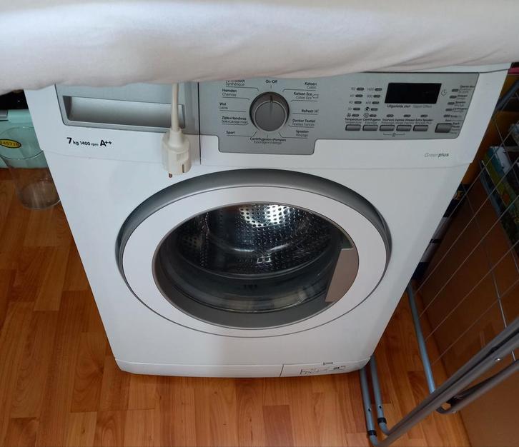 Wasmachine gebruikt, Witgoed en Apparatuur, Wasmachines, Zo goed als nieuw, Voorlader, 6 tot 8 kg, 85 tot 90 cm, 1200 tot 1600 toeren