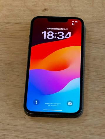 Zeer nette iPhone 14 Black 128GB, met 100% batterijconditie! beschikbaar voor biedingen