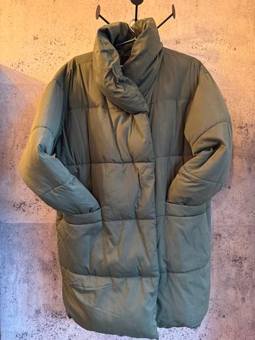 legergroene oversized jas maat S van Monki lekker beschikbaar voor biedingen