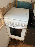 Indesit gaskookstel met oven, 60 cm of meer, Ophalen of Verzenden, Zo goed als nieuw, Gas