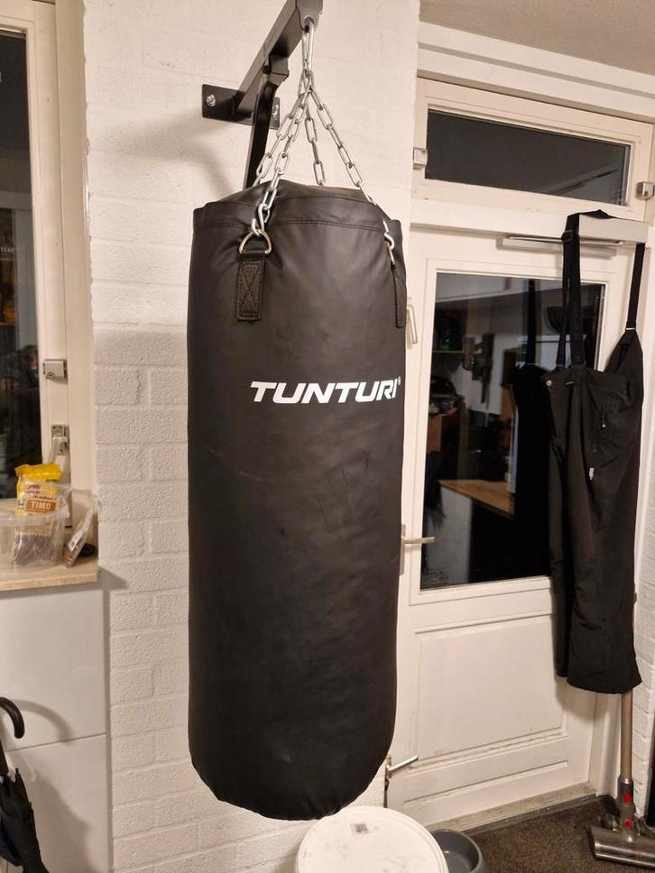 Bokszak 100cm + Bevestigingsbeugel - Weinig gebruikt, Sport en Fitness, Boksen, Ophalen