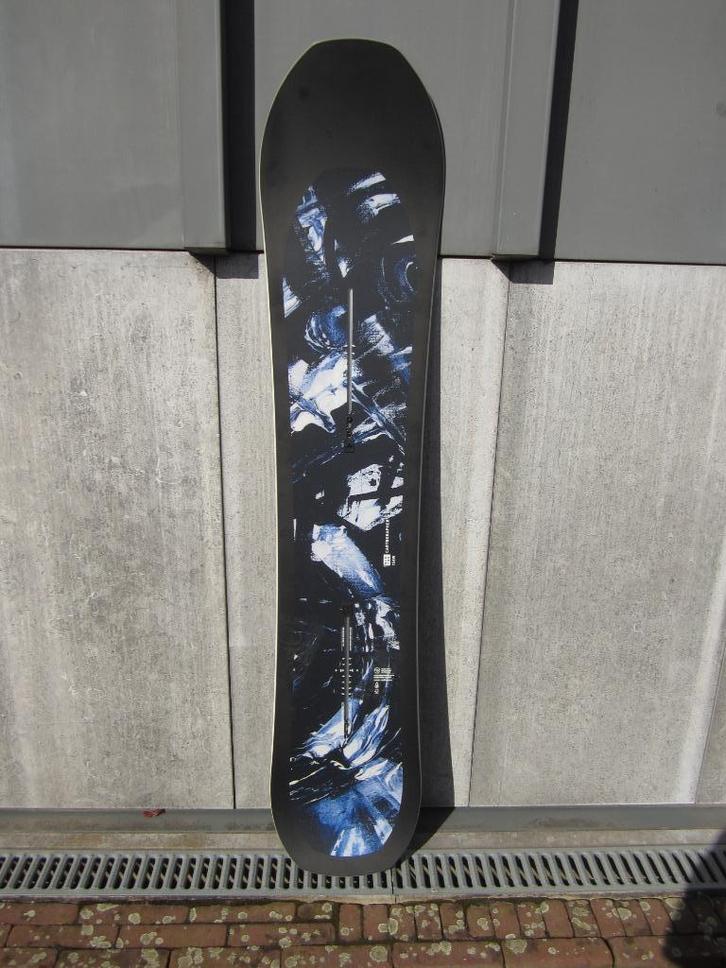 Nieuwe 2025 Burton Cartographer in een 154 wide lengte, Sport en Fitness, Snowboarden, Nieuw, Board, Ophalen of Verzenden