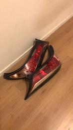 Toyota aygo achterlichten, Ophalen of Verzenden, Zo goed als nieuw, Sneakers of Gympen