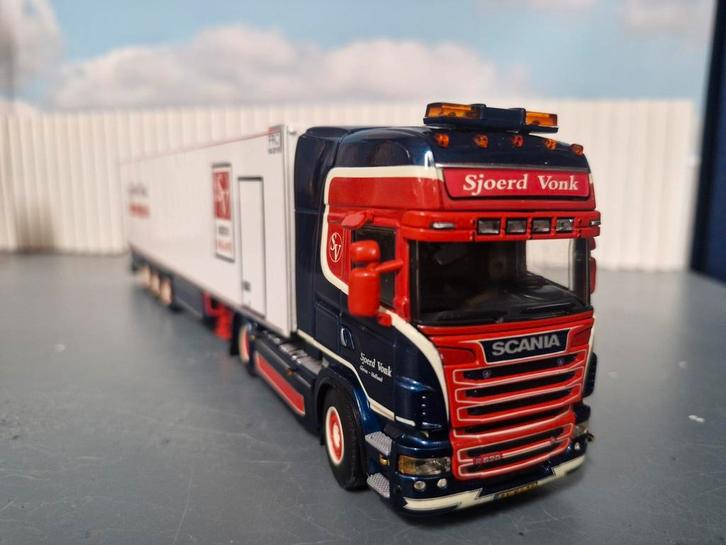 Scania met koeltrailer wsi van sjoert vonk, Hobby en Vrije tijd, Modelauto's | 1:50, Zo goed als nieuw, Bus of Vrachtwagen, Wsi