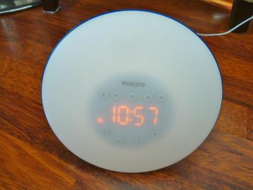 Radio / wekker / wake up HF3506 Philips beschikbaar voor biedingen