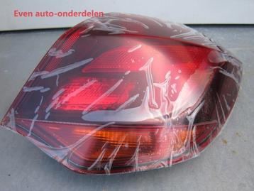 Rechter achterlicht astra j hb beschikbaar voor biedingen
