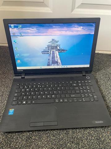 Toshiba Satellite C55 laptop 15" beschikbaar voor biedingen