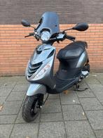 Piaggio  Zip Sp versie in perfecte staat., Zip, Zo goed als nieuw, Benzine, Maximaal 25 km/u