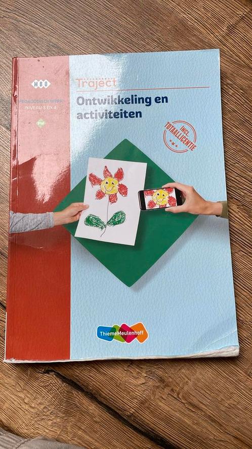 Traject Combipakket Ontwikkeling en activiteiten PW niveau 3, Boeken, Schoolboeken, Zo goed als nieuw, Nederlands, Overige niveaus