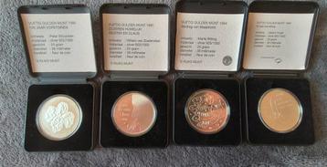Serie van 4 FDC zilveren 50 guldens Beatrix beschikbaar voor biedingen
