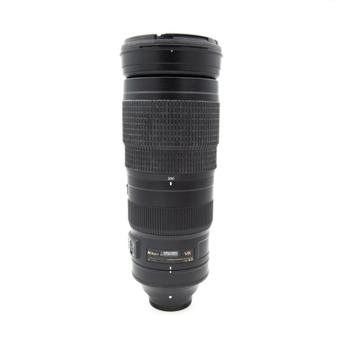 Nikon AF-S 200-500mm f/5.6 VR NANO beschikbaar voor biedingen