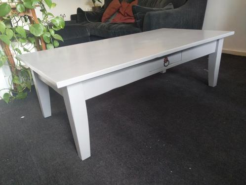 Grijs geschilderde salontafel met lade 140*70*45(l*b*h), Huis en Inrichting, Tafels | Salontafels, Gebruikt, Minder dan 50 cm